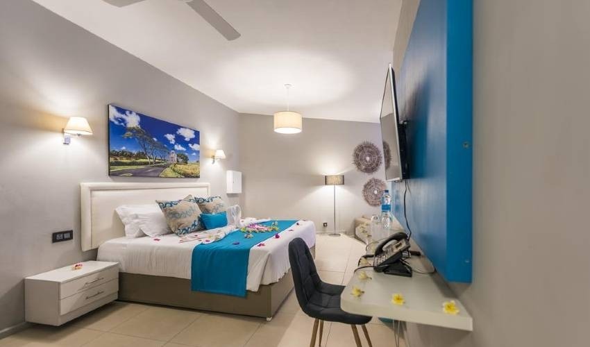 Azur Paradise (Day Use Package)