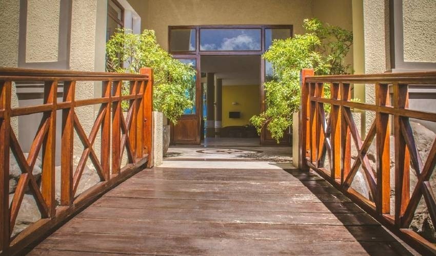 DAY USE| Sunset Reef Resort & Spa