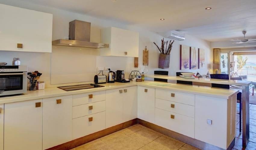 Cape Point by LOV I Cap Malheureux