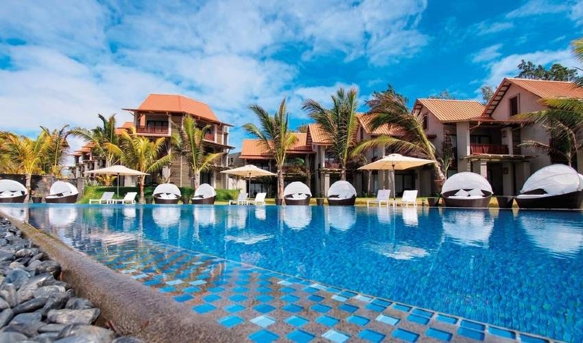 Maritim Crystals Beach Hotel