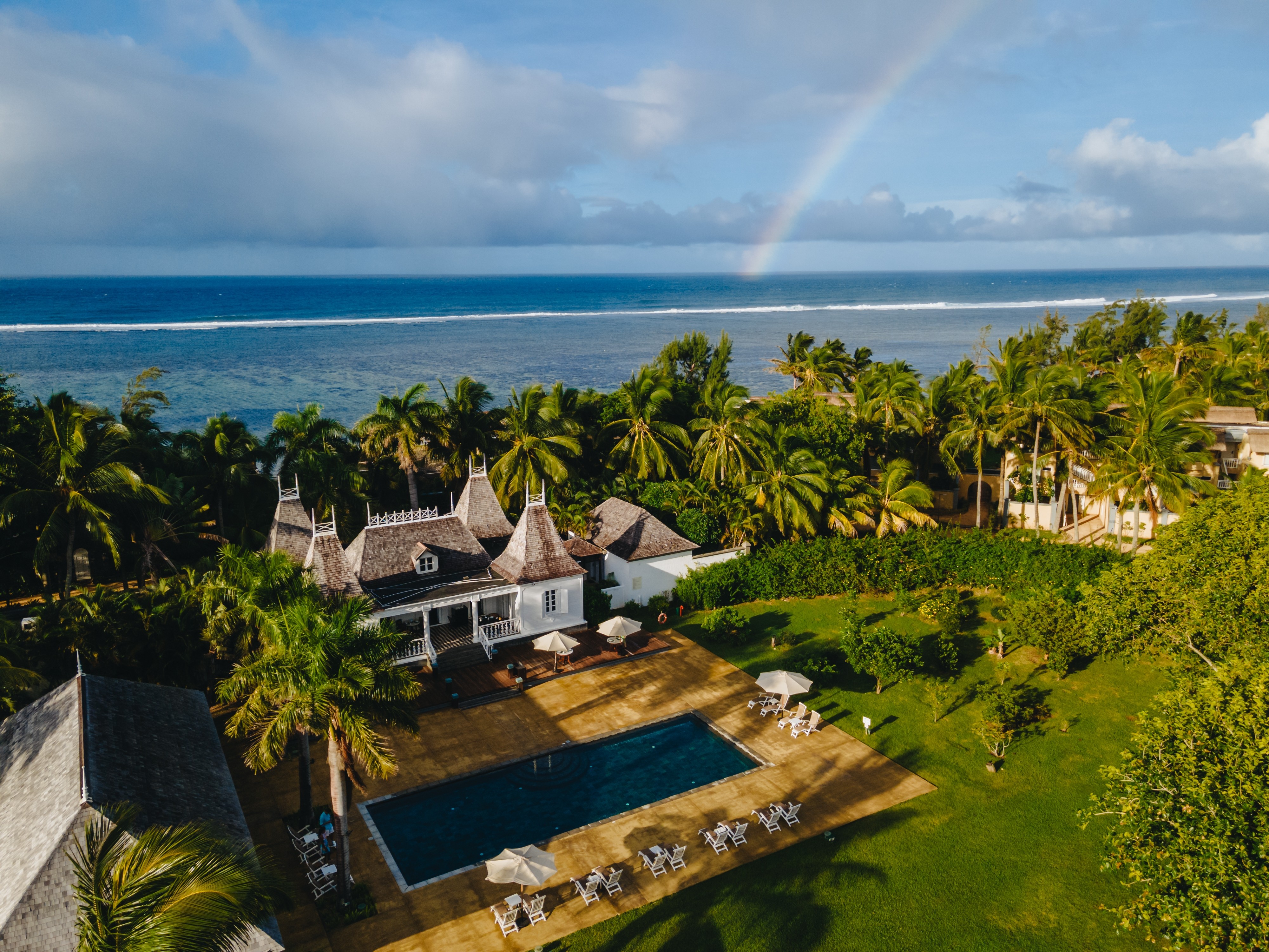 Day Pass | Outrigger Mauritius Beach Resort 