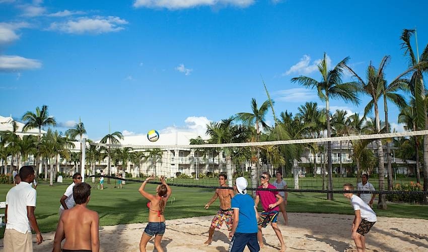 Sugar Beach Resort (Day Pass)