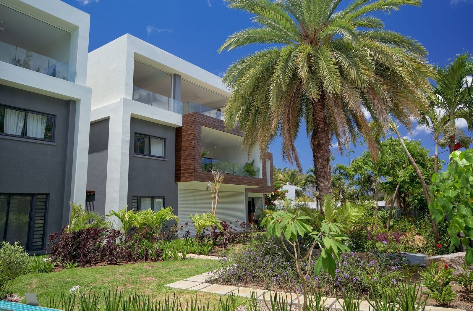Nautilya Residence by LOV | Pointe aux Canonniers